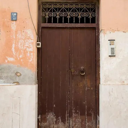 Maison Tulip Apartment Palermo