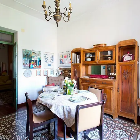 Apartment Maison Tulip